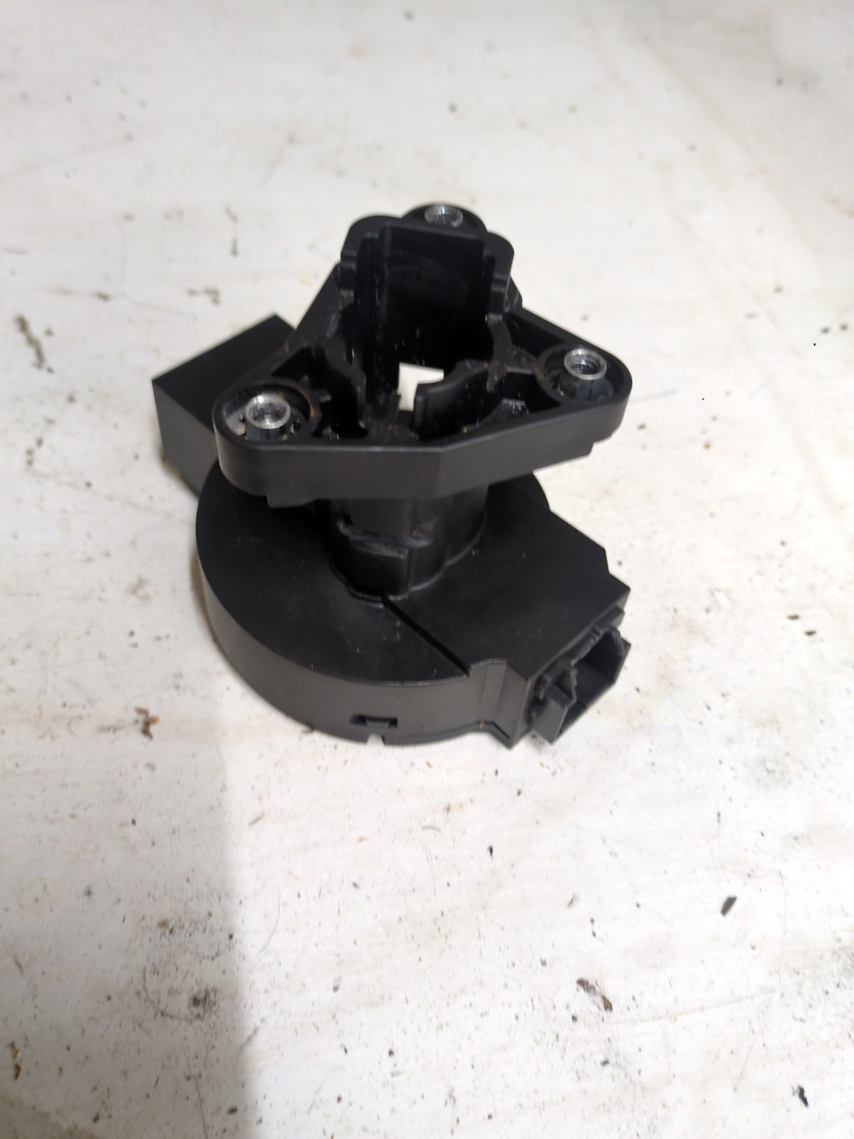 2005-09 Saab 9-7X Ignition Switch