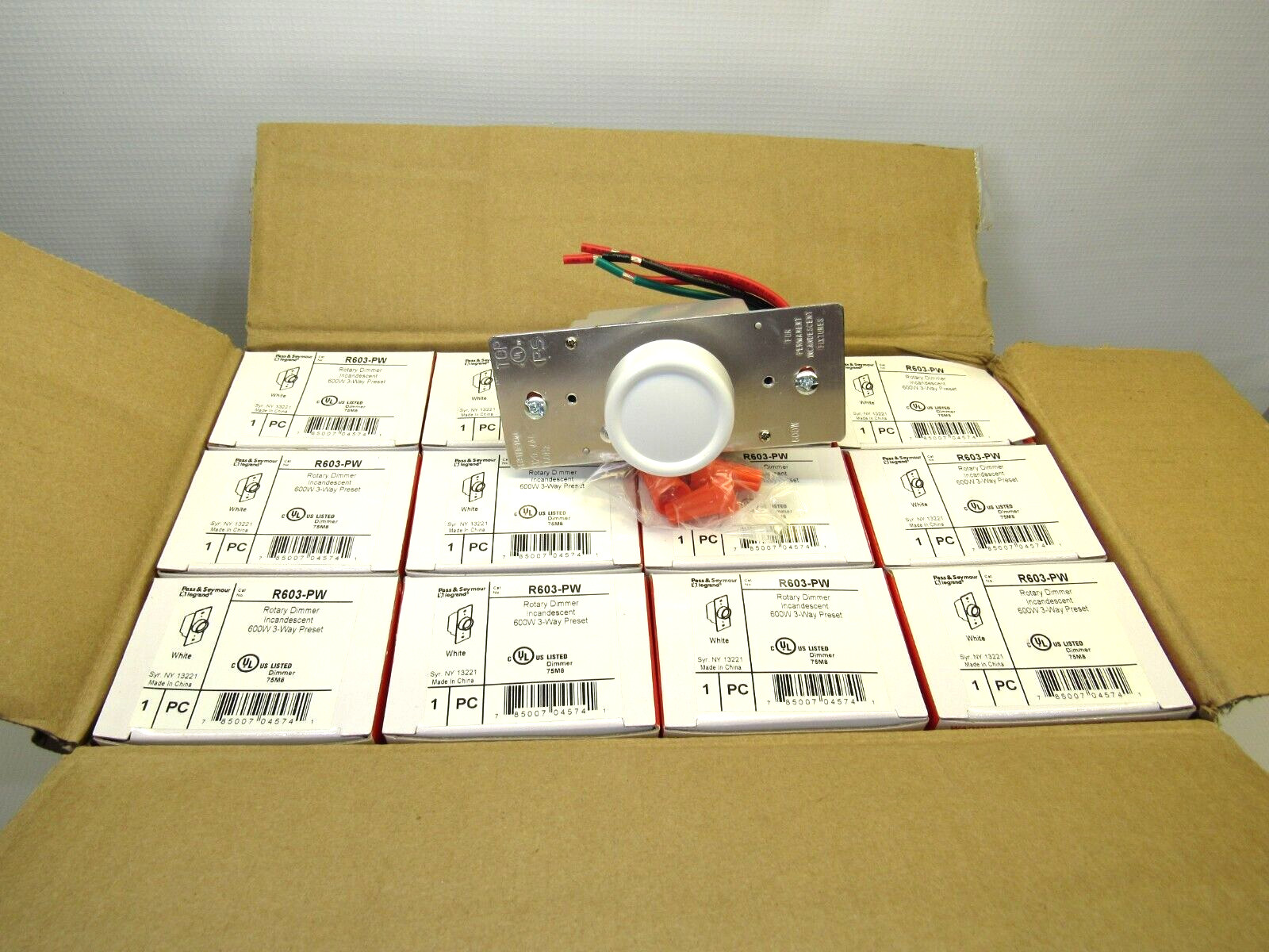 NEW Pass & Seymour/Legrand R603-PW Rotary Dimmer 3-Way Preset Box of 24
