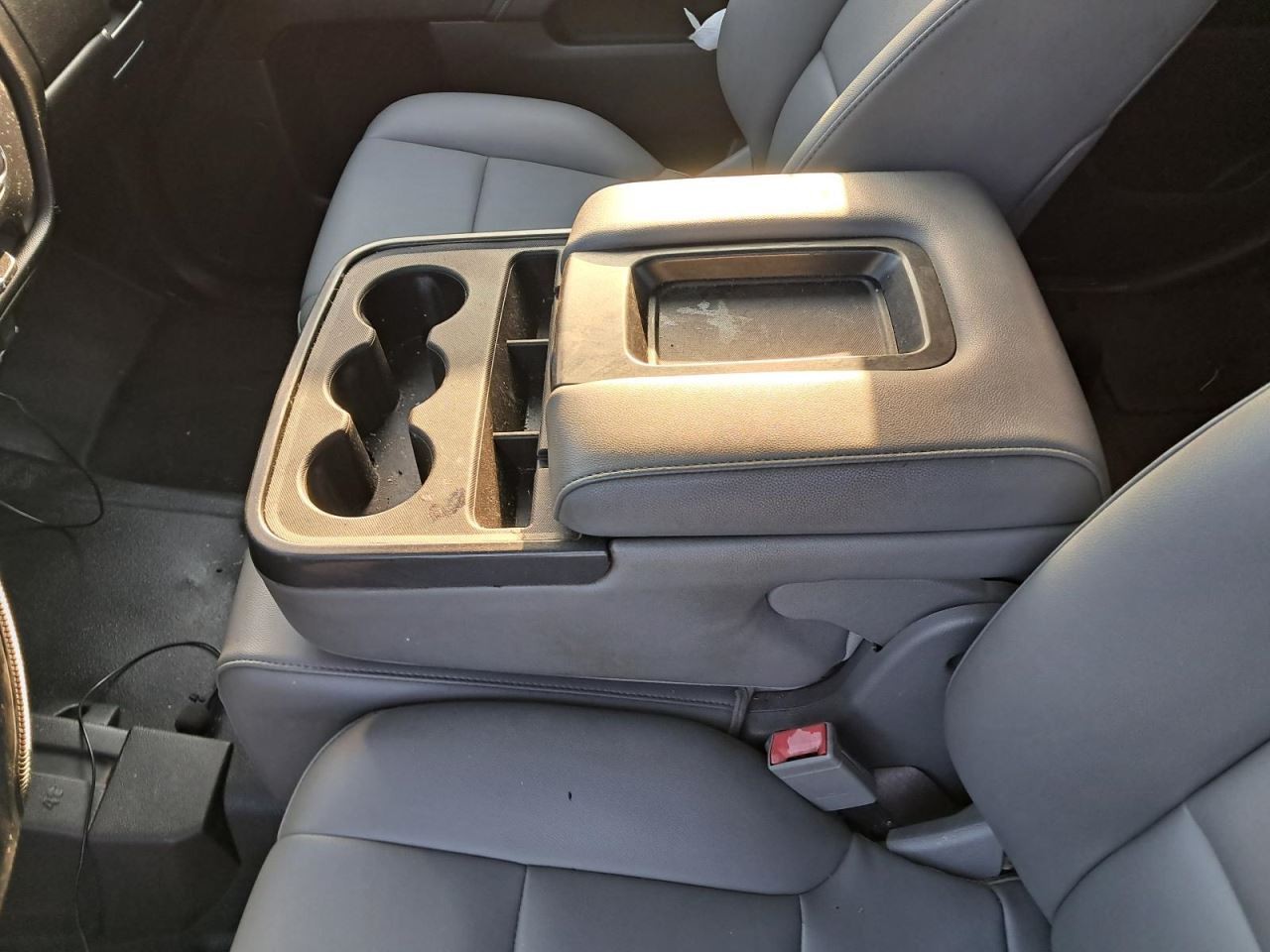 Coolant Reservoir Fits 15-20 ESCALADE 4785655