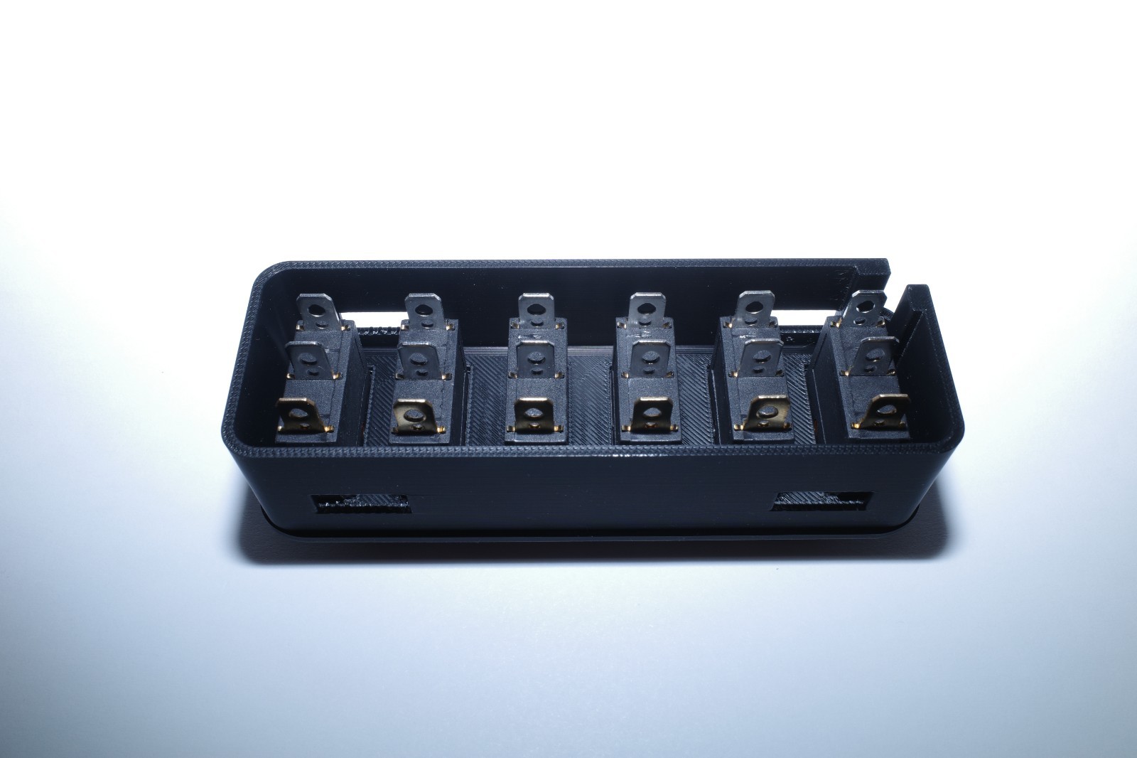 Sprinter Dash Switches Right Side 6 Gang (Fits:Sprinter 2019-2025)