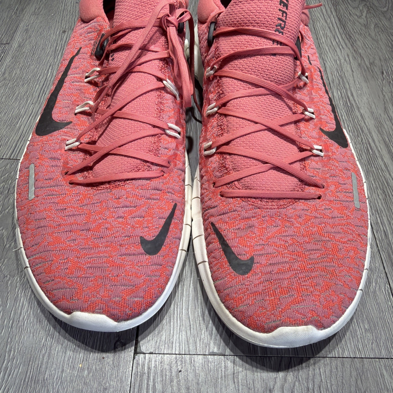 Nike Free Run 5.0 Men’s Size 11 Running Shoes Low Adobe Light Crimson CZ1884-600
