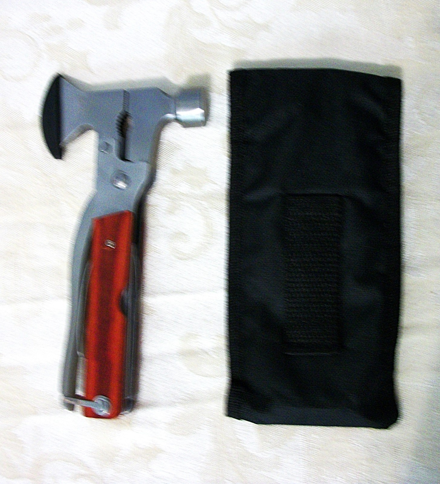 Rose Kuli 7'' Portable 18-1 Multitool with Case, NEW