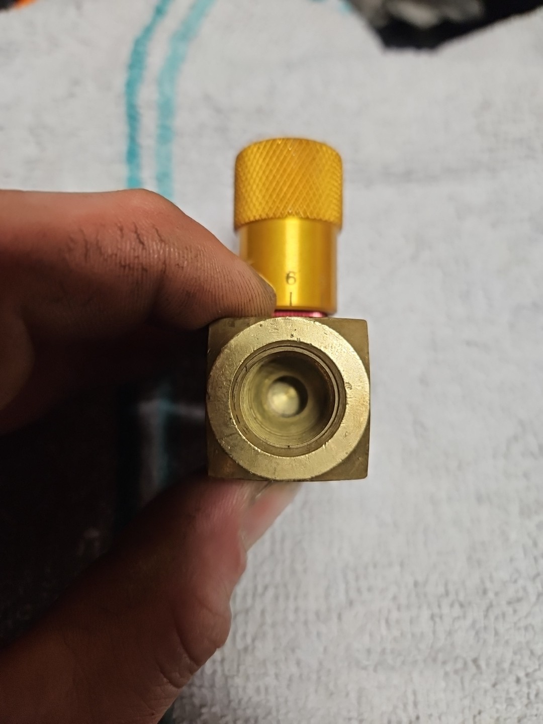 Deltrol Fluid Products Easy‑Read 10120-65 EN25B Needle Valve Brass Body 2000 PSI