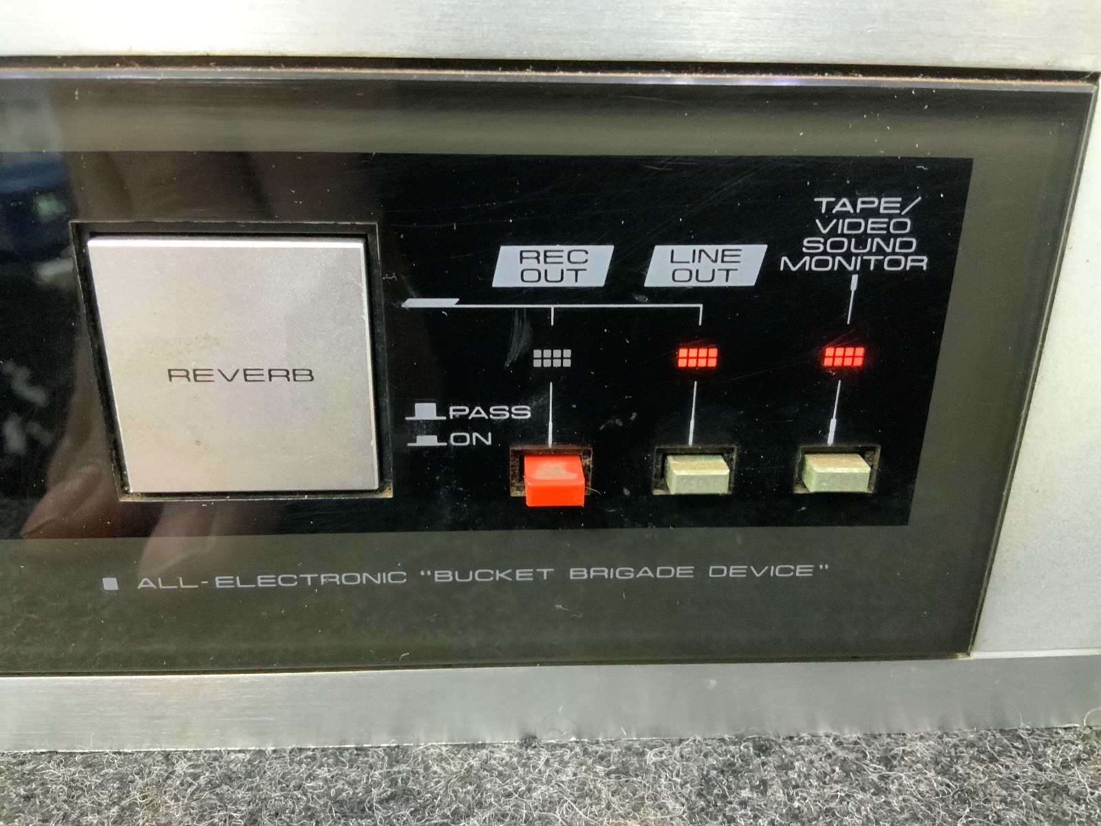 Pioneer SR-60, Reverberation Amplifier