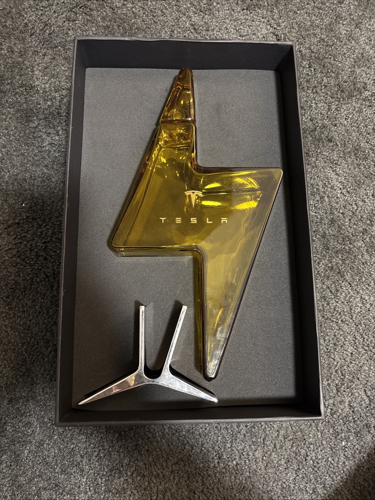 Tesla Decanter 750 Ml Gold Bottle with Stand New In Box