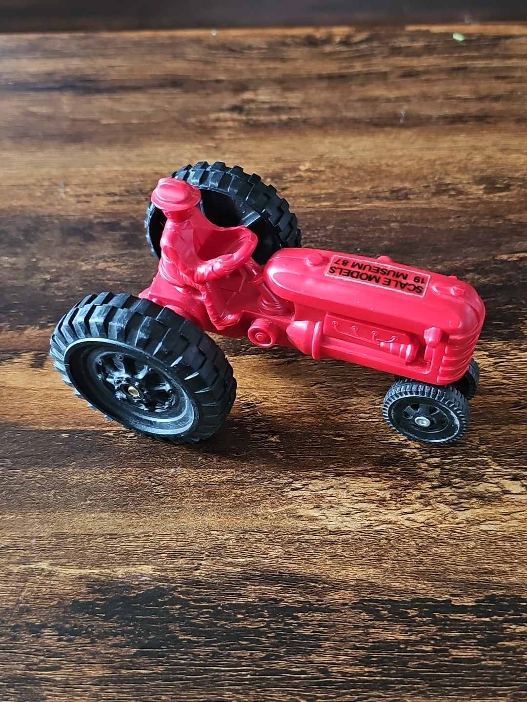 Red Plastic Ertl SIGNED Tractor From 1987 Show