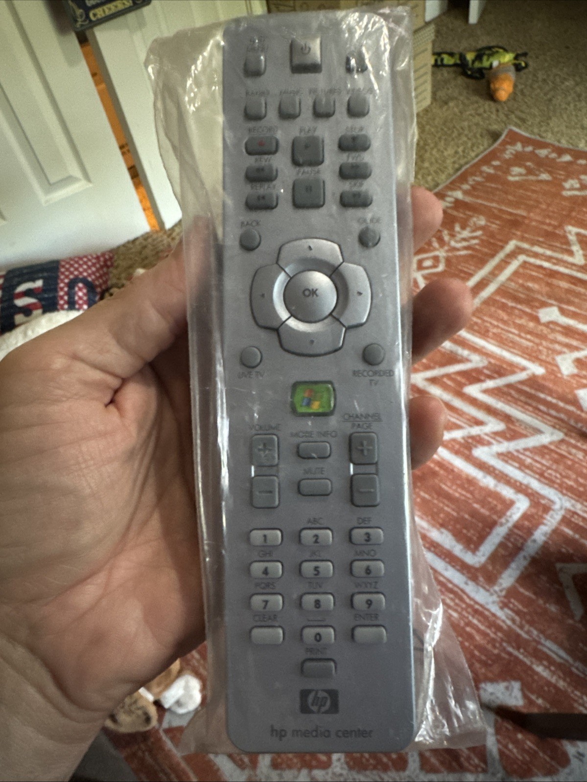 BRAND NEW HP MEDIA CENTER REMOTE CONTROL RC1314401 RC6 OEM GENUINE SILVER