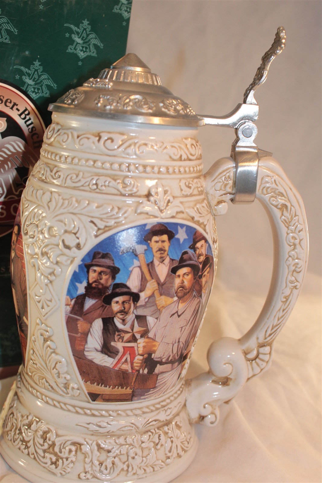 1998 ANHEUSER-BUSCH OLD WORLD HERITAGE STEIN 9"