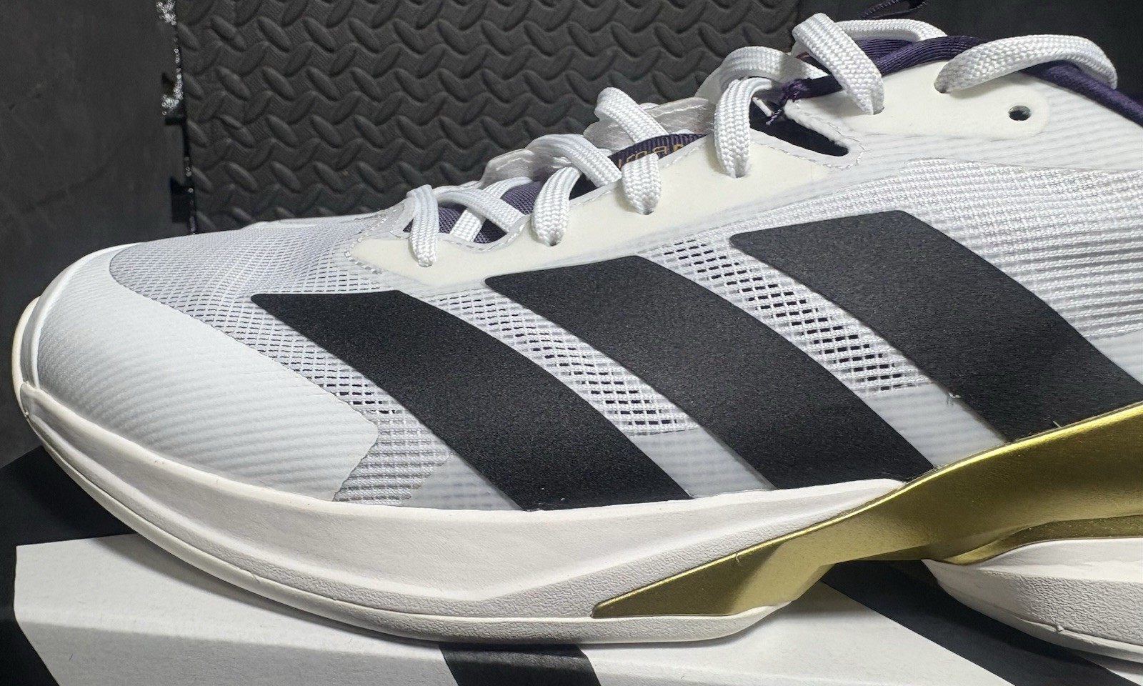 adidas Adizero Ubersonic 5 Tennis/Pickle MENs Size 11.5 NEW w Box/tag FREESHIP