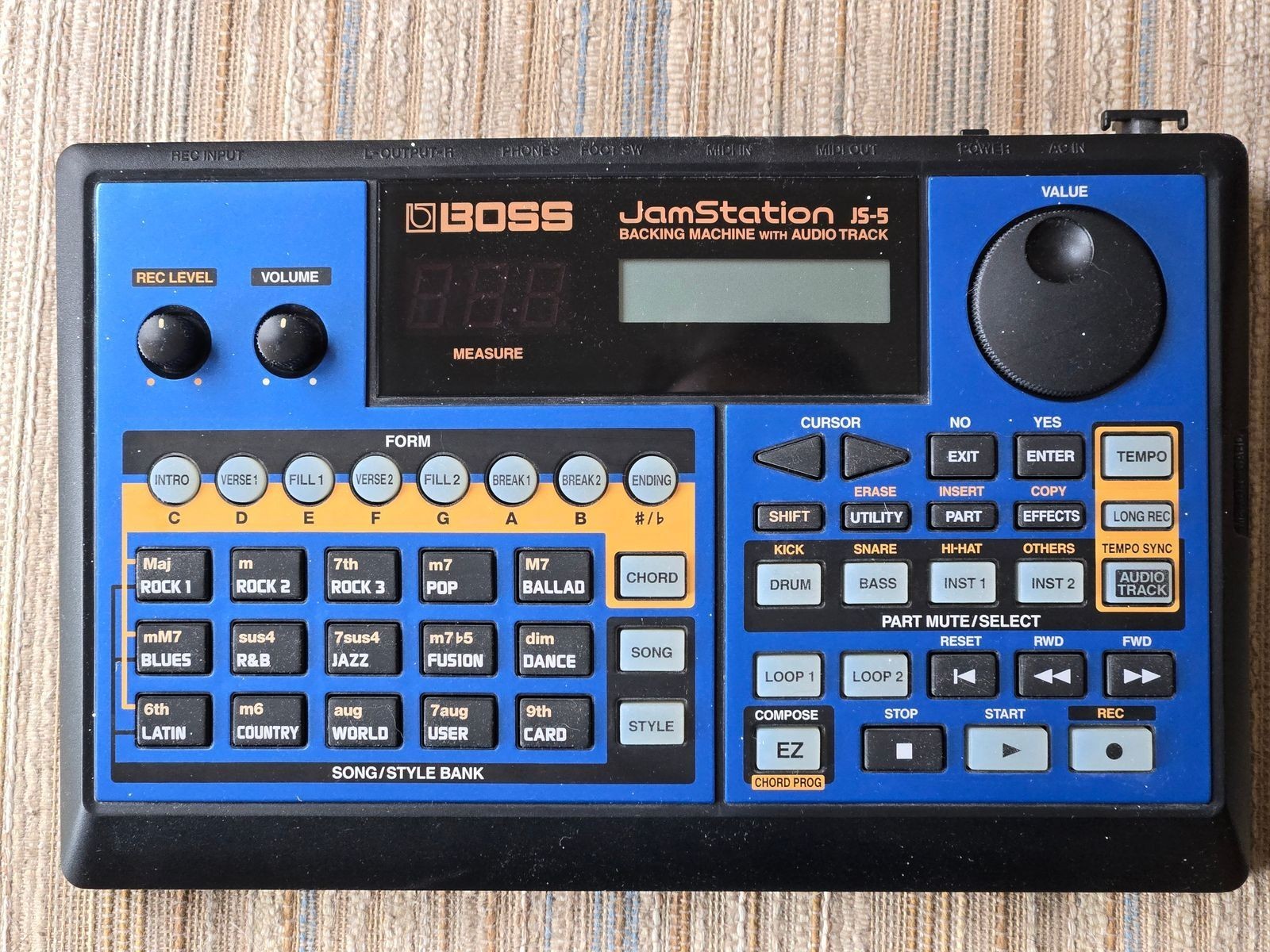 Boss JS-5 JamStation Orig Adapter + Smart Media Card 64MB (EXCELLENT cond)