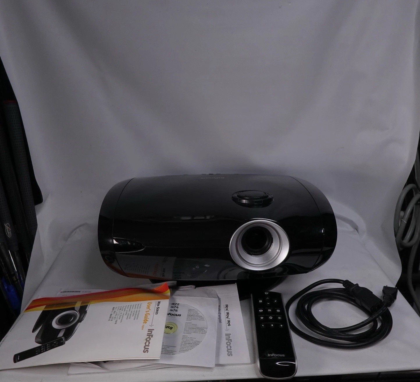 InFocus IN72 (P720) WVGA Home Theater Projector