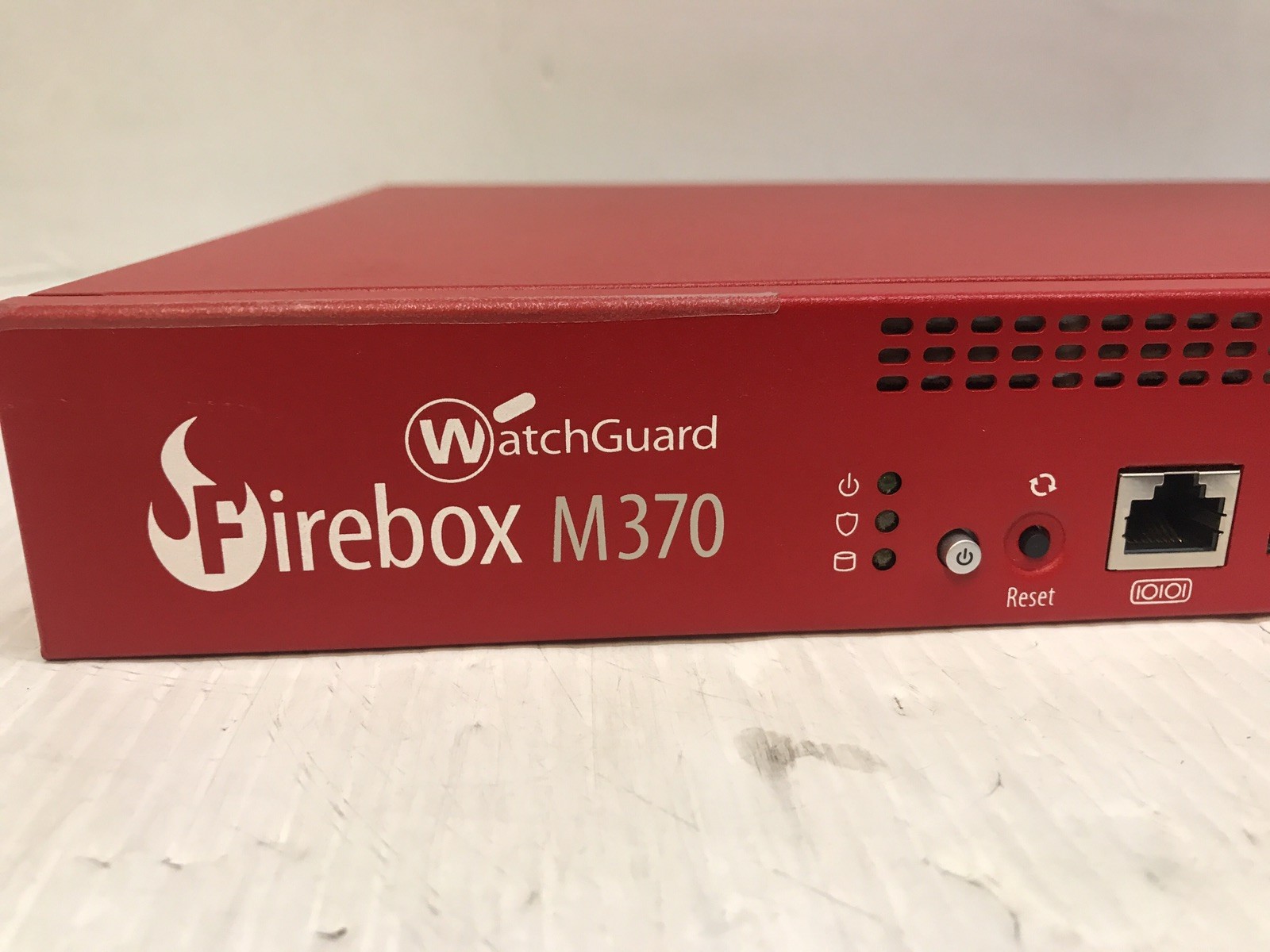 WatchGuard Firebox M370 8-Port Network Security Appliance WL6AE8 WORKING *READ*