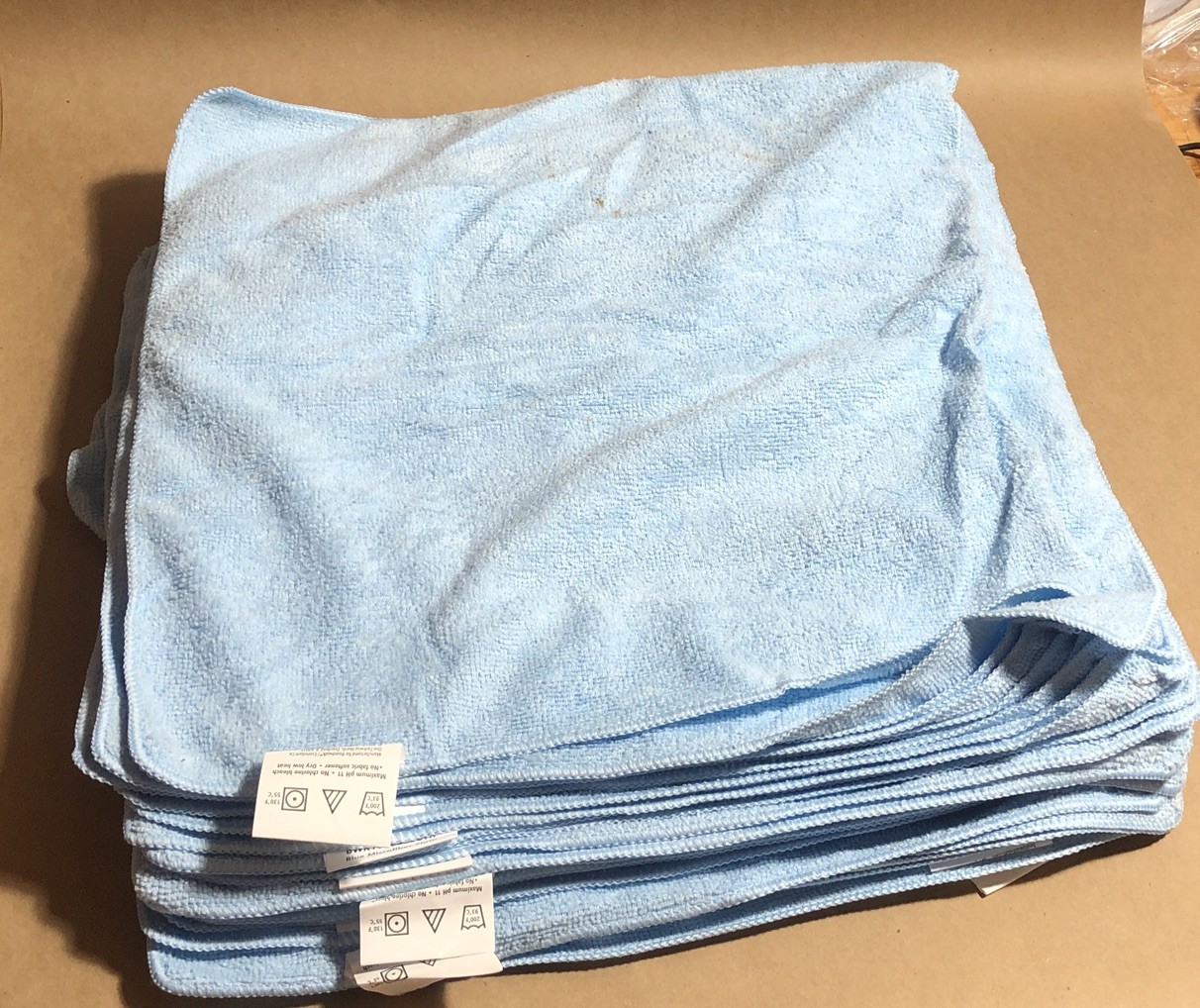 24 Boardwalk Janitorial Microfiber Towels Baby Blue