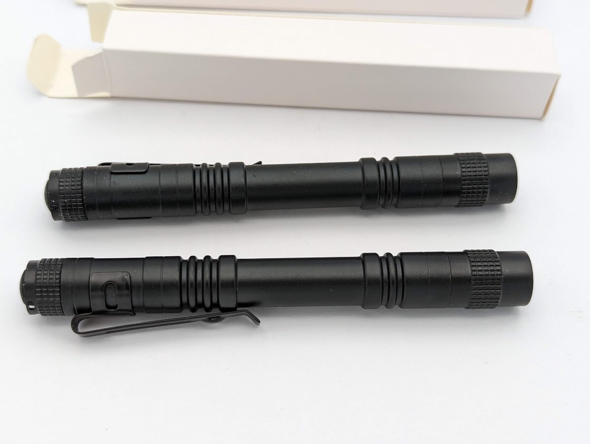2 Pack Tactical Red LED Flashlight Red Torch Best Mini Red Clip Handheld Light