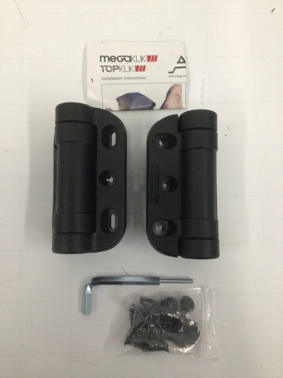 MegaKlik Self Closing Gate Hinges 185 lbs SHH135