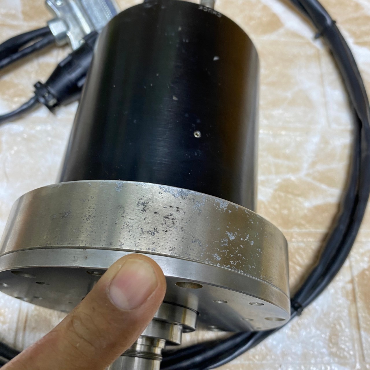 Surface Engineering P/N 6100 Air Bearing Technology"Some RUST"as photos, sn:1068