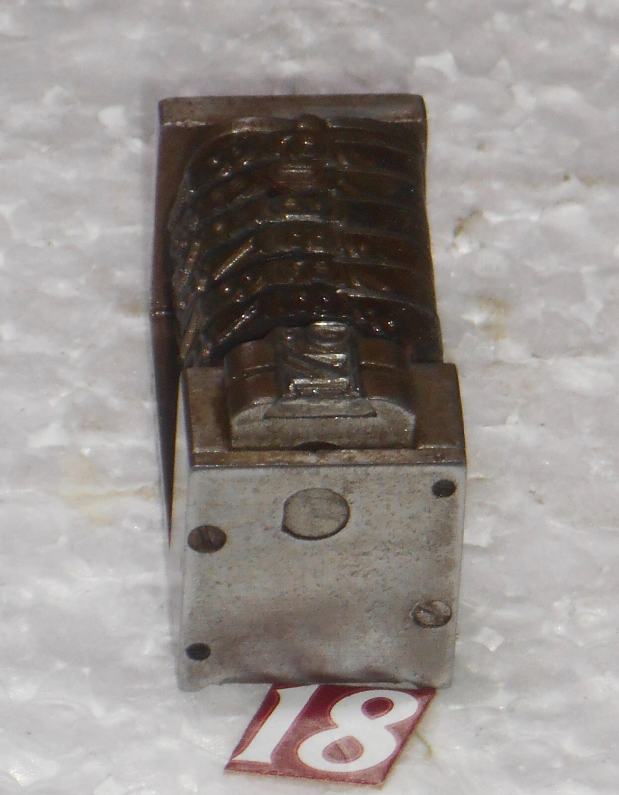 Reverse letterpress numbering machine | 18