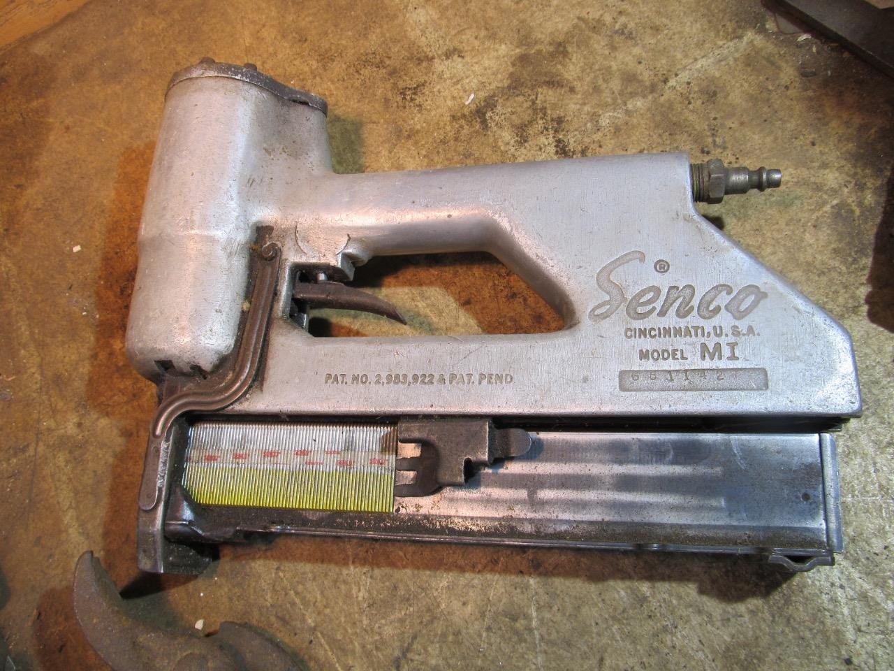 Senco M1 MI Air Crown Stapler