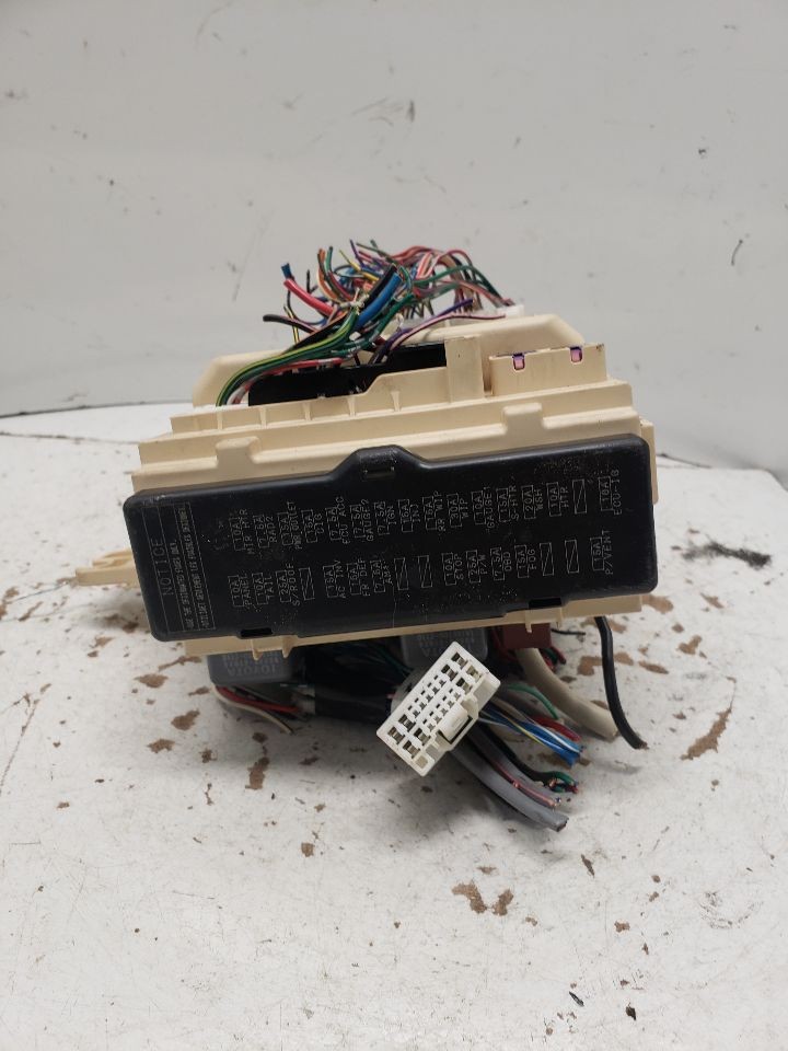 Used Fuse Box Cabin fits: 2006 Toyota Sienna  Grade A