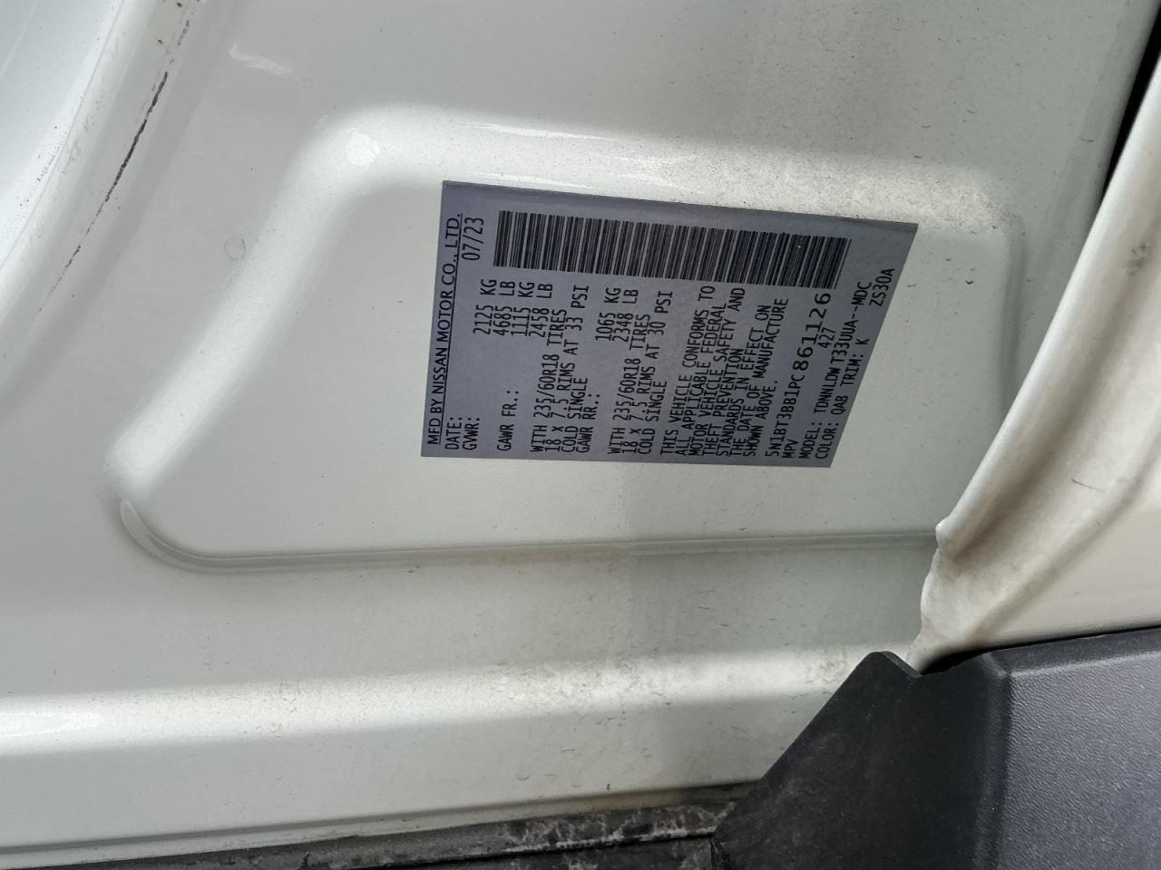 ROGUE 2023 Glove Box 5004467