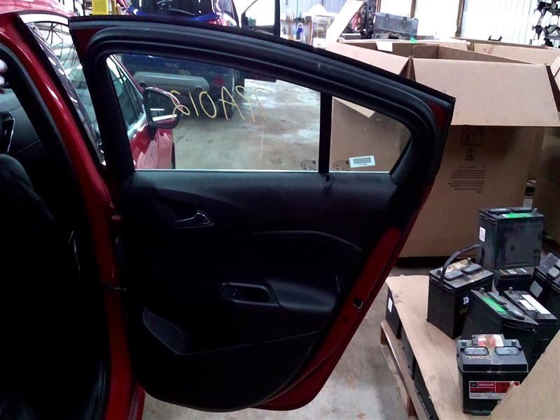 Driver Left Front Spindle/Knuckle Fits 16-19 CRUZE 103804517