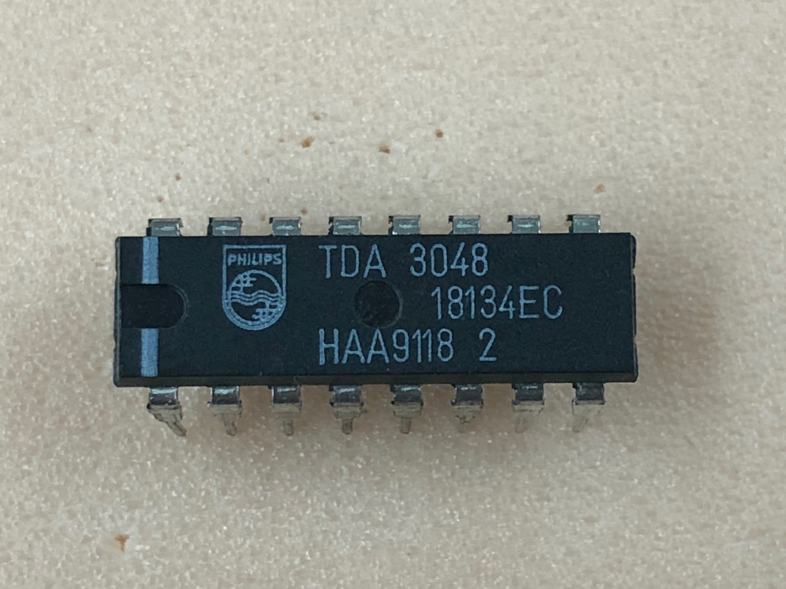 IC TDA 3048 TDA3048 Philips DIP16 Cross to NTE1762