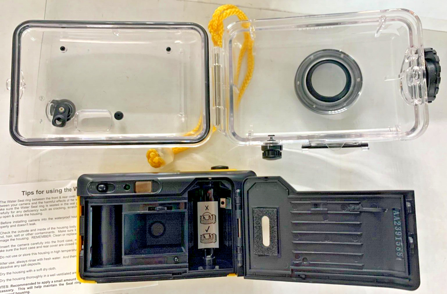 Marine X3 Motorized 35mm Underwater Camera Flash & Lexan 25 meter Hard Case NEW