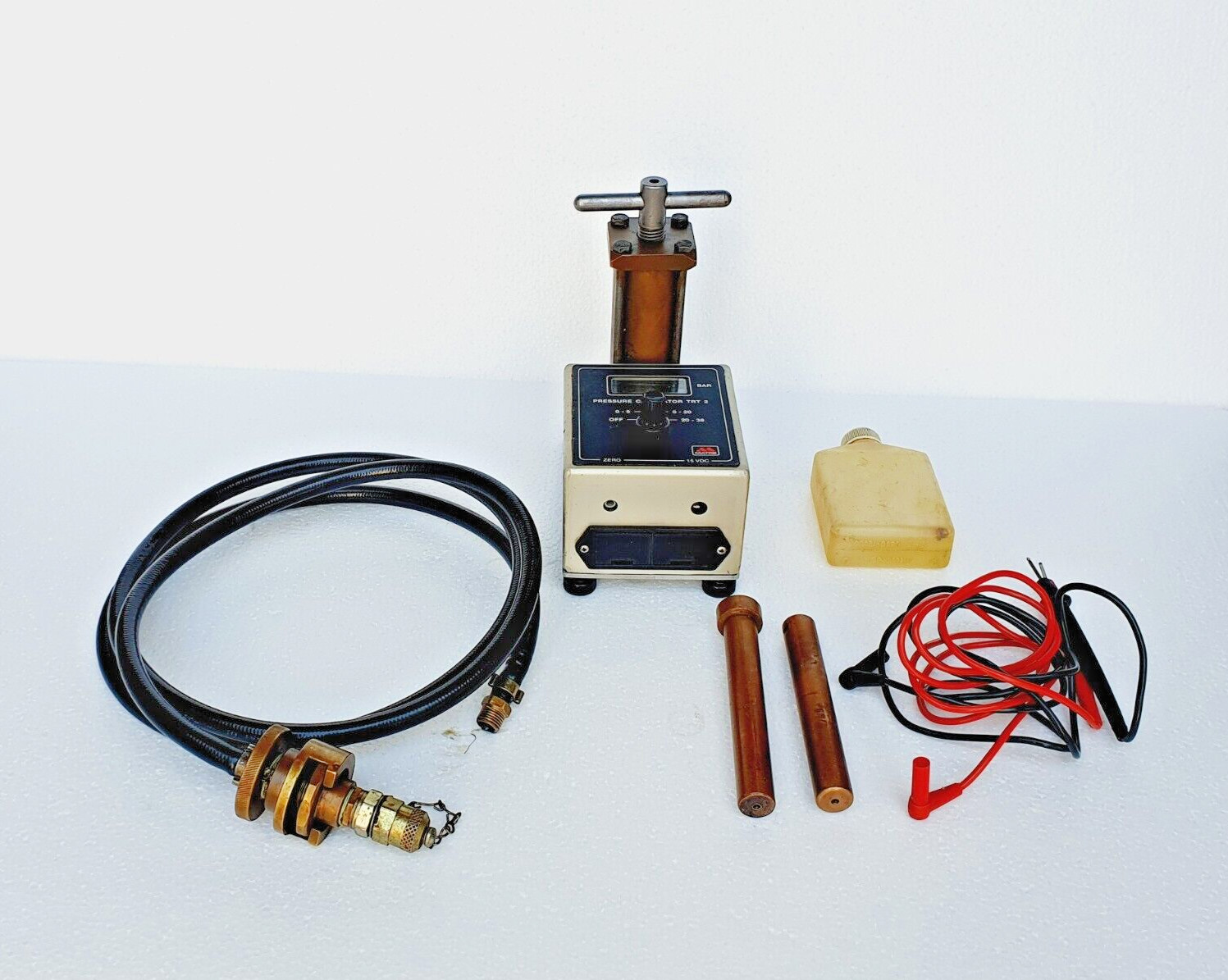 MATRE MASKIN TRT2 Pressure Calibrator 0-38 Bar Pressure Switch Calibrator