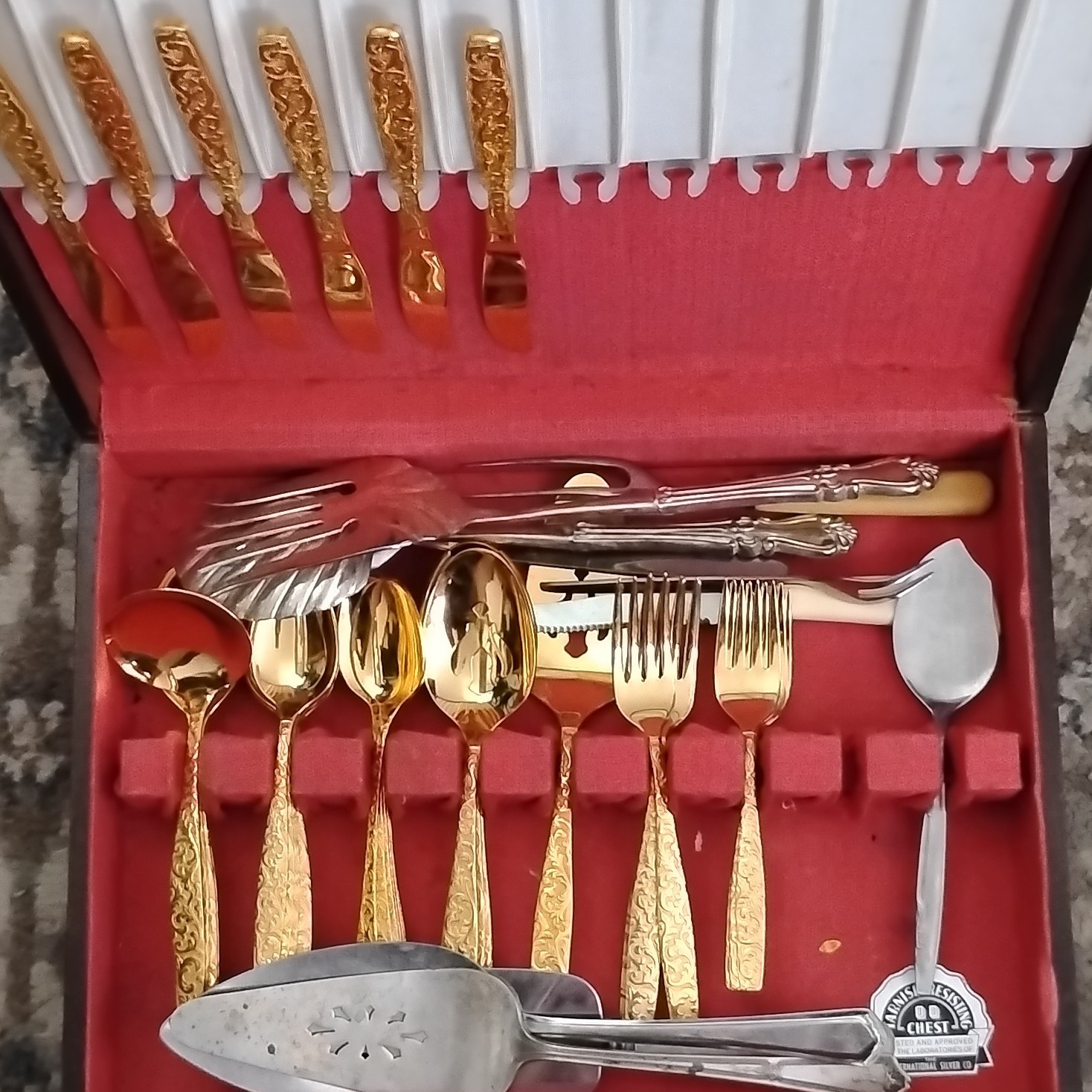 Gold Plated & Silver Stainless Steel Flatware Set Floral Handles 15pcs with Case