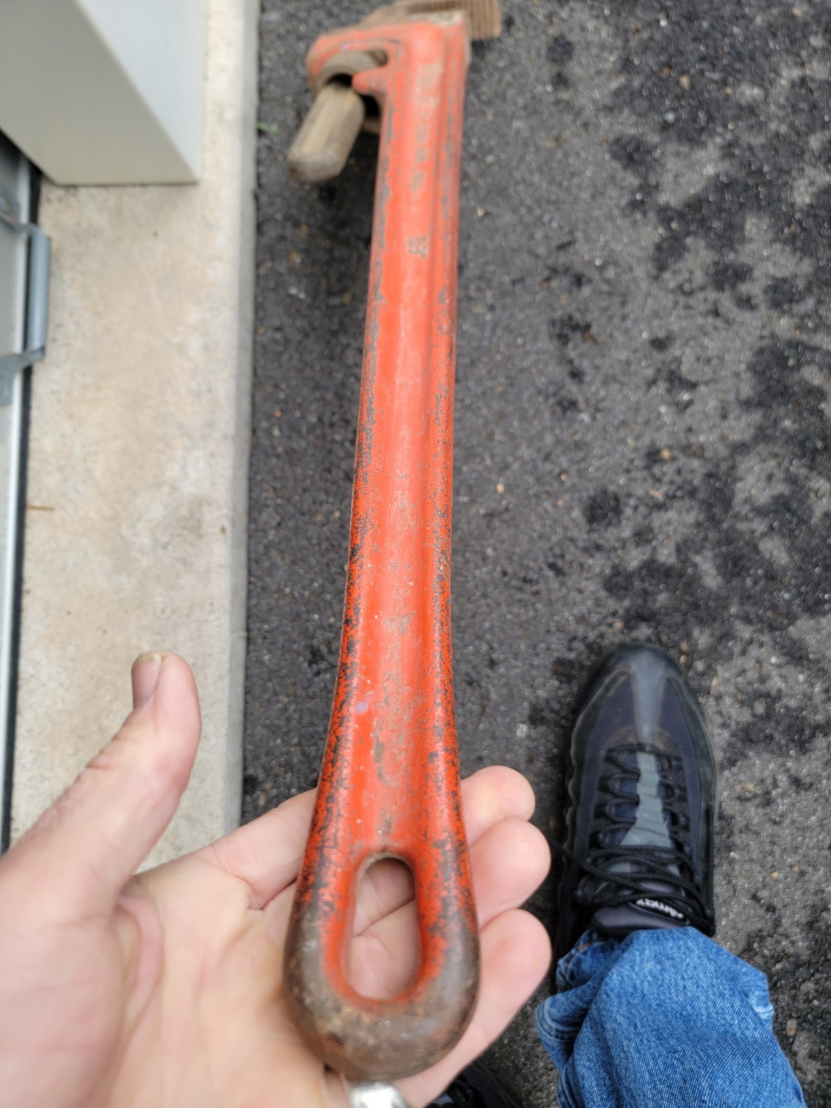 Ridgid 36 in Heavy Duty Pipe Wrench