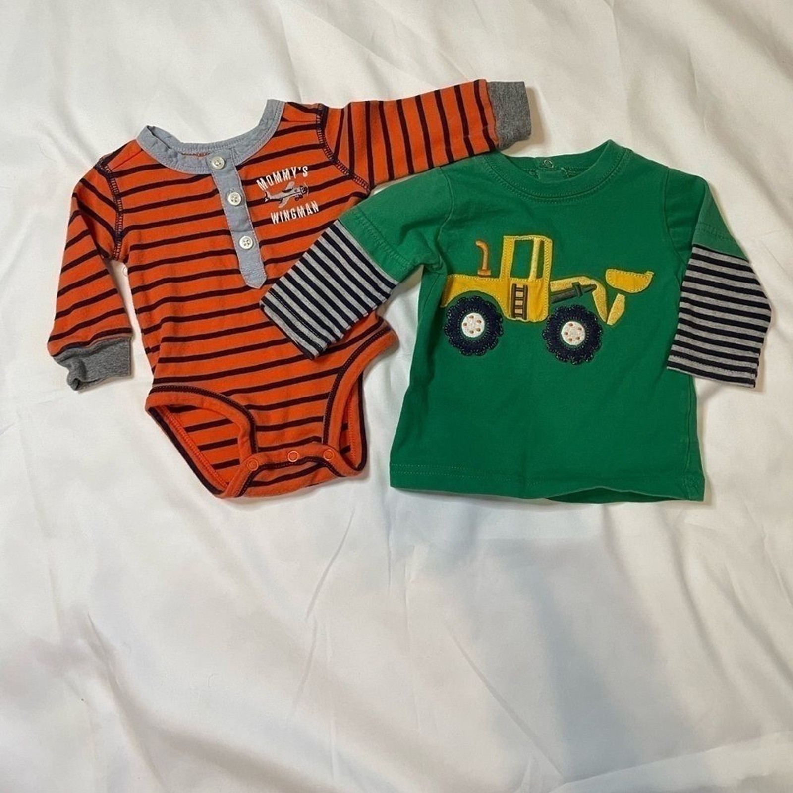 Carters size 3 months set of 2 boys long sleeve one piece and long sleeve shirt