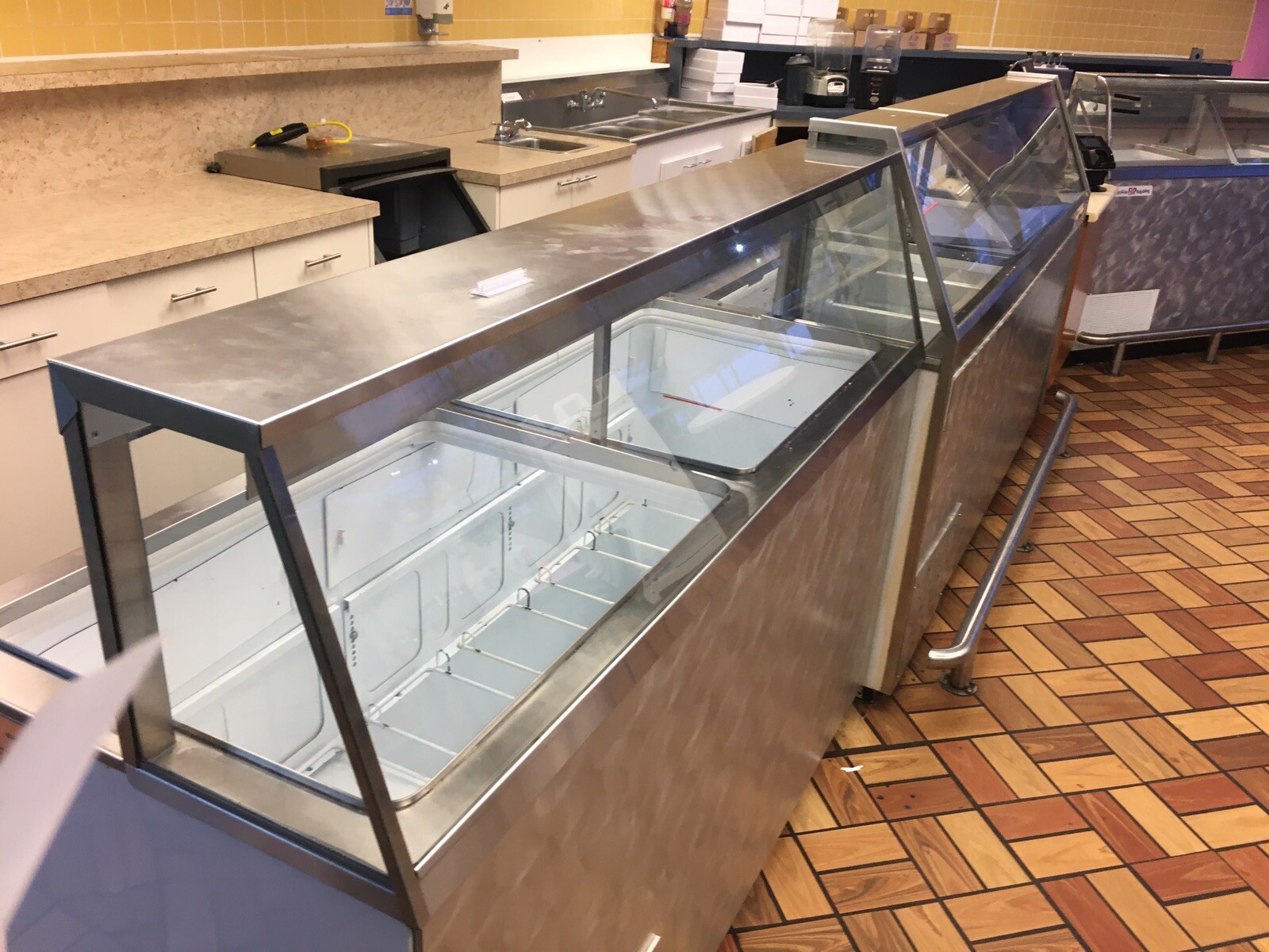 Baskin Robbins Ice Cream Store Equipment Pkg. Complete, Warrantied, Ready!