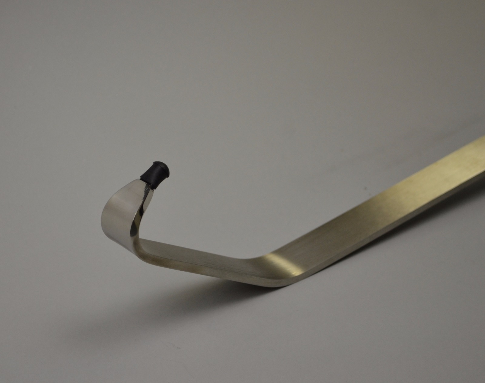 FB-8 Bendable Flat Bar, 21 1/2" 3-Bend with Soft Tip Cap End PDR