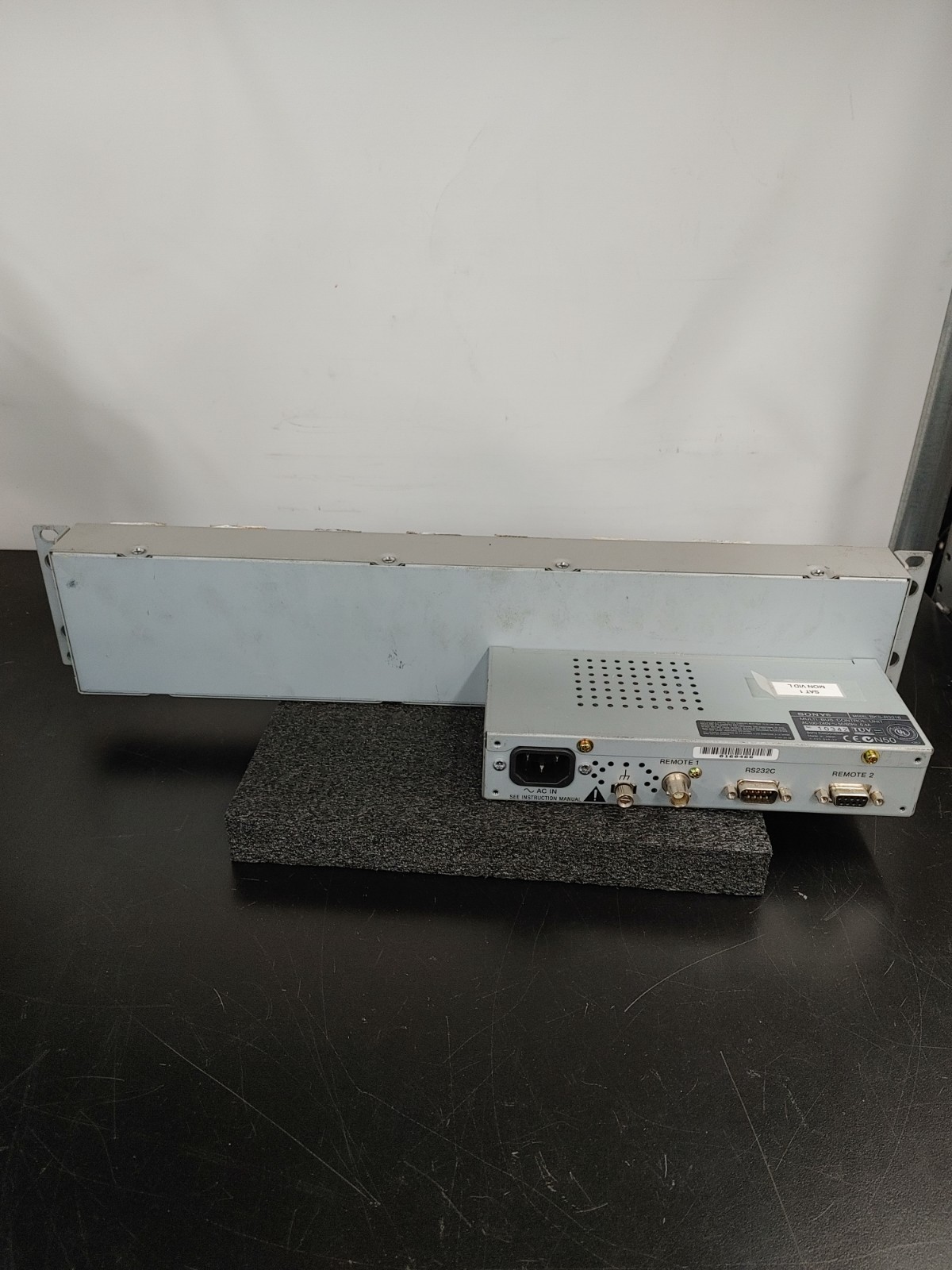 SONY BKS-R3216 Multi Bus Control Display Panel Unit