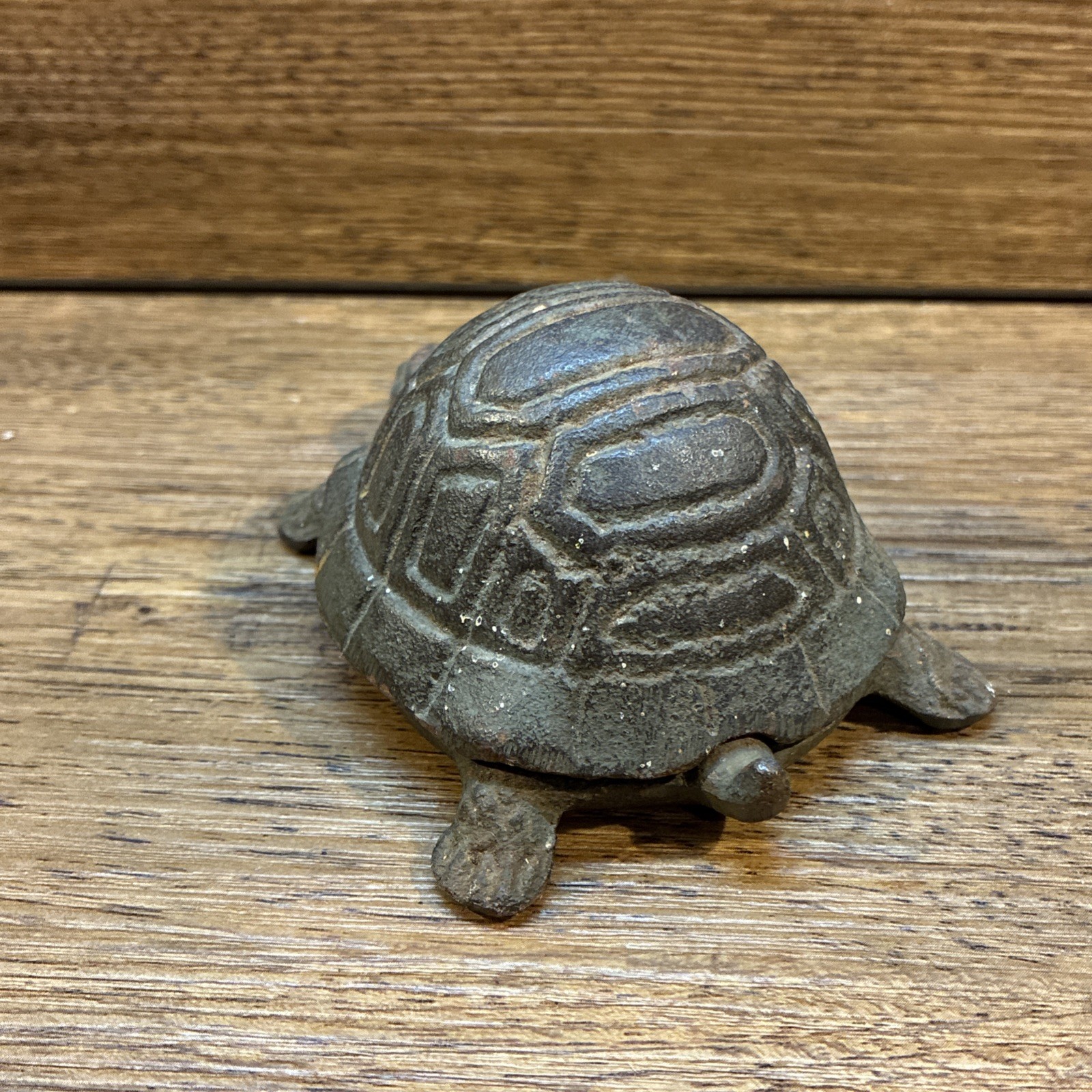 Turtle Hide A Key Box Hideaway Rustic Cast Iron Garden Decor Figure Tortoise