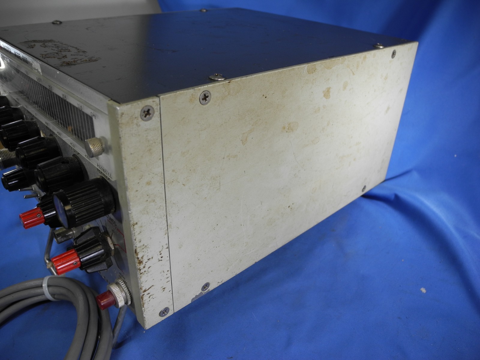 SD Kruse Electronics Sweeper 5000A w/ Oscillator Model 5015-2 7-11 GHz Module