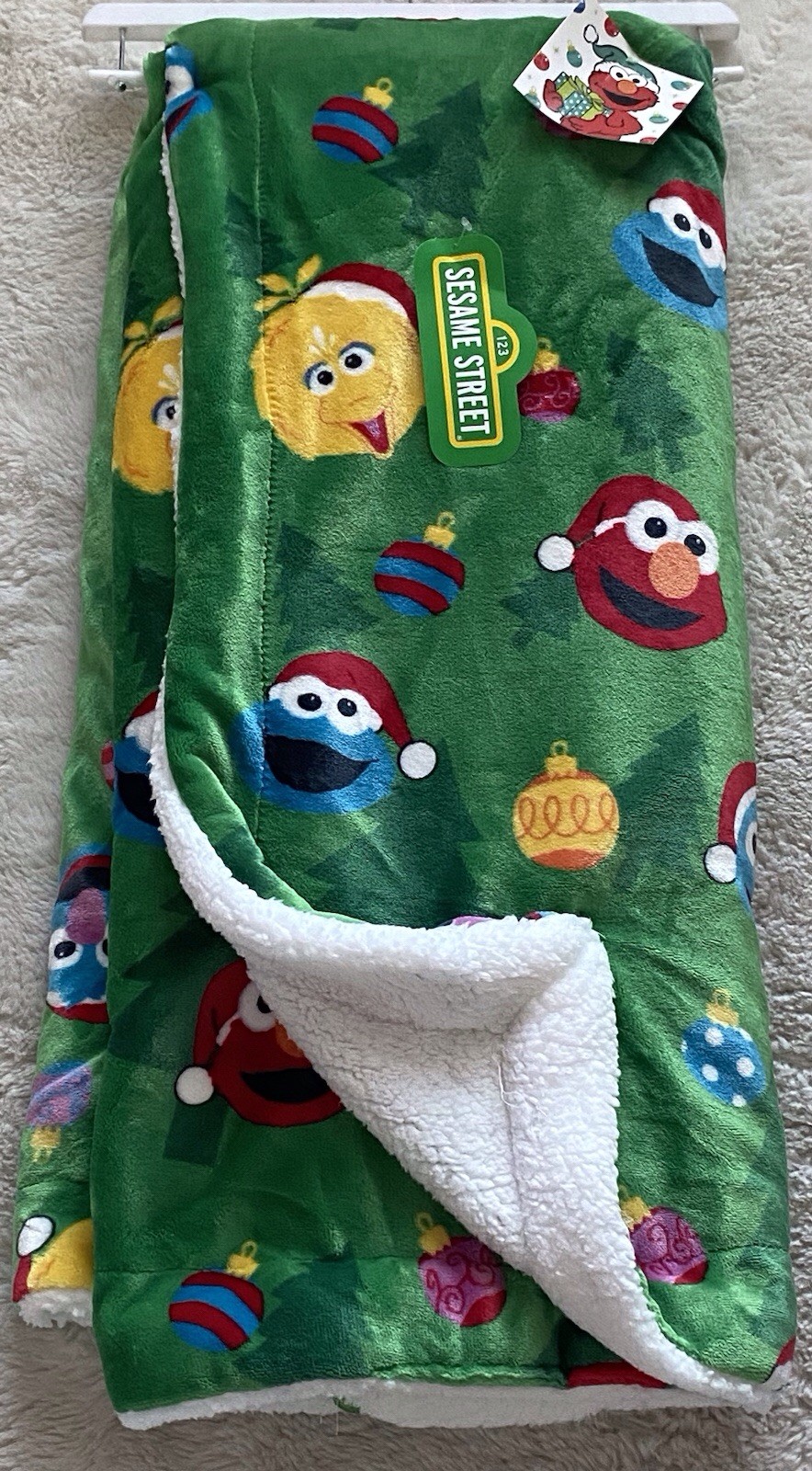 Sesame Street Christmas W/Sherpa Throw Blanket  Elmo Cookie Monster Big Bird NEW