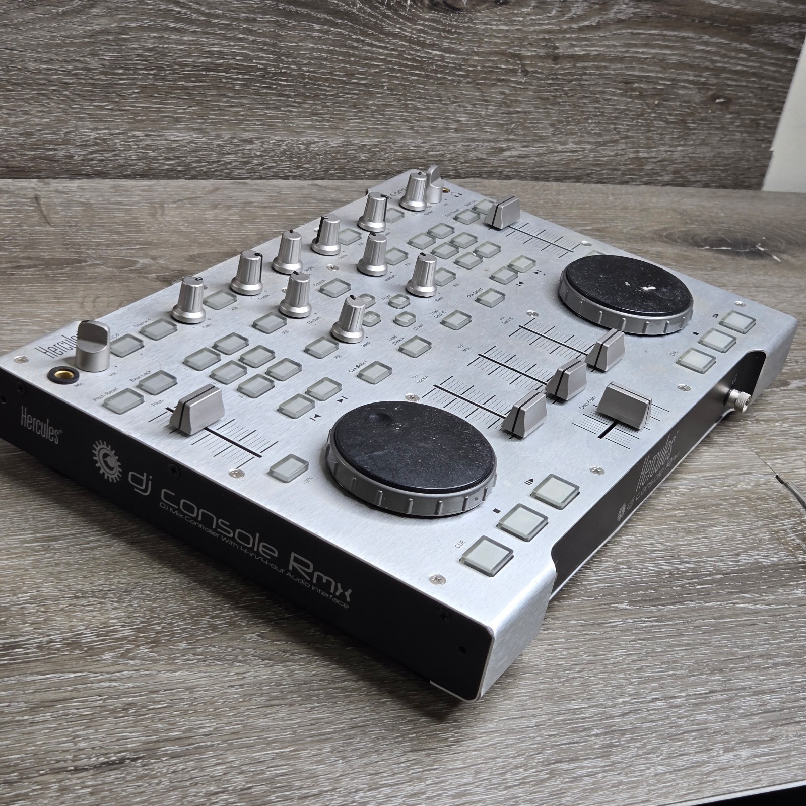 Hercules DJ Console RMX DJ Controller 4-In/4-Out USB Audio Interface w/ Carrying