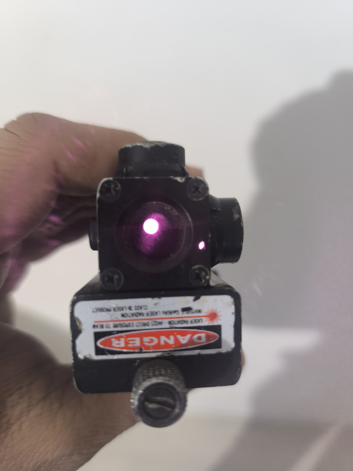 aim 1 laser