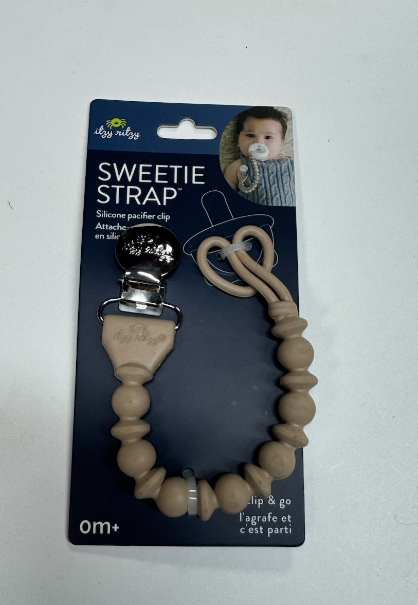 Itzy Ritzy Sweetie Strap Tan 1 Pack Pacifier Strap NEW