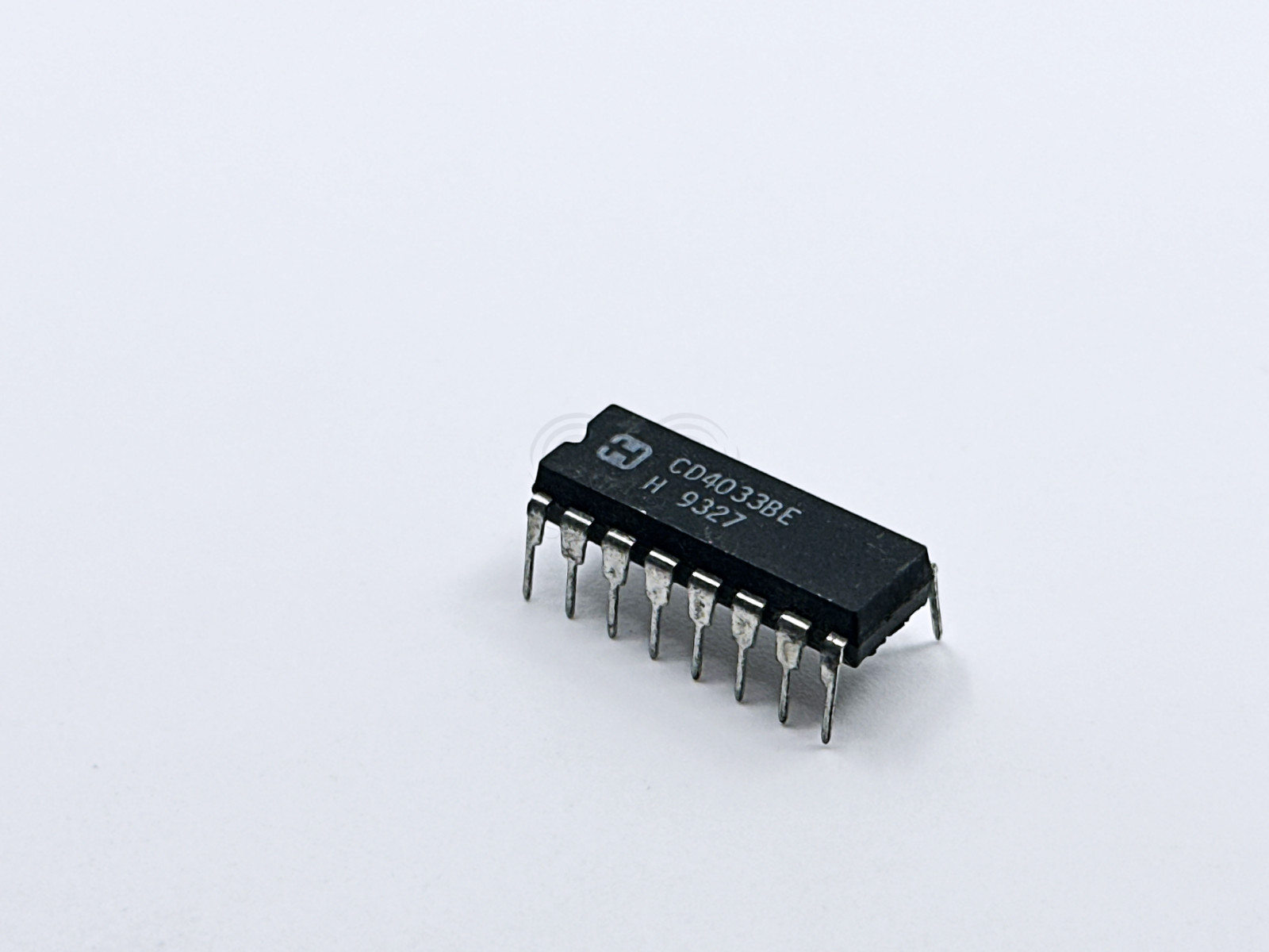 5PCS CD4033BE Harris Decade Counter w/ 7-Segment Decoder Display Driver DIP-16