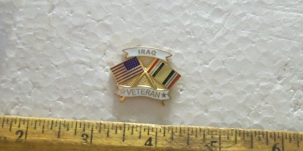 United States & Iraq (Service Ribbon) Crossed Flags - Iraq Veteran Pin
