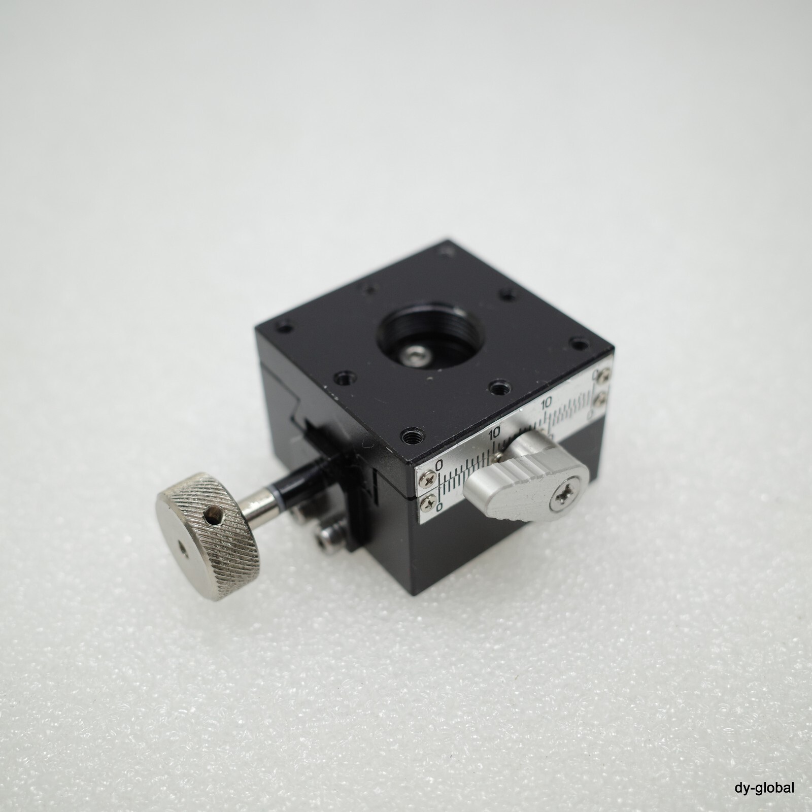 Manual Linear Stage W/ Lead Screw Used 40X40X29 +/-20mm stroke STA-I-524=P409
