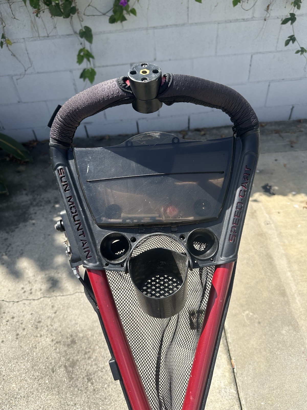 Sun Mountain Speed Cart V1 Push Pull Golf Cart Red Black Three Wheel