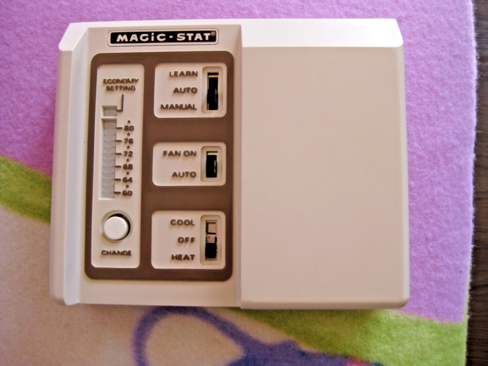 Magic-Stat Model-S2 Thermostat Made by Quad Six Inc
