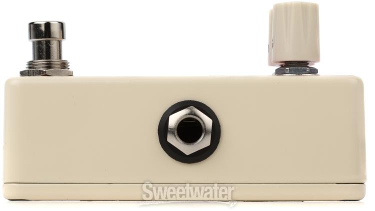 EarthQuaker Devices Barrows Fuzz Pedal - White