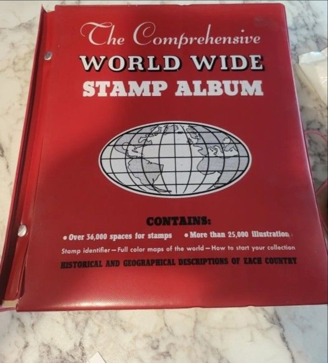 Worldwide Stamps Regent Album  - Several Countries Hundreds of stamps