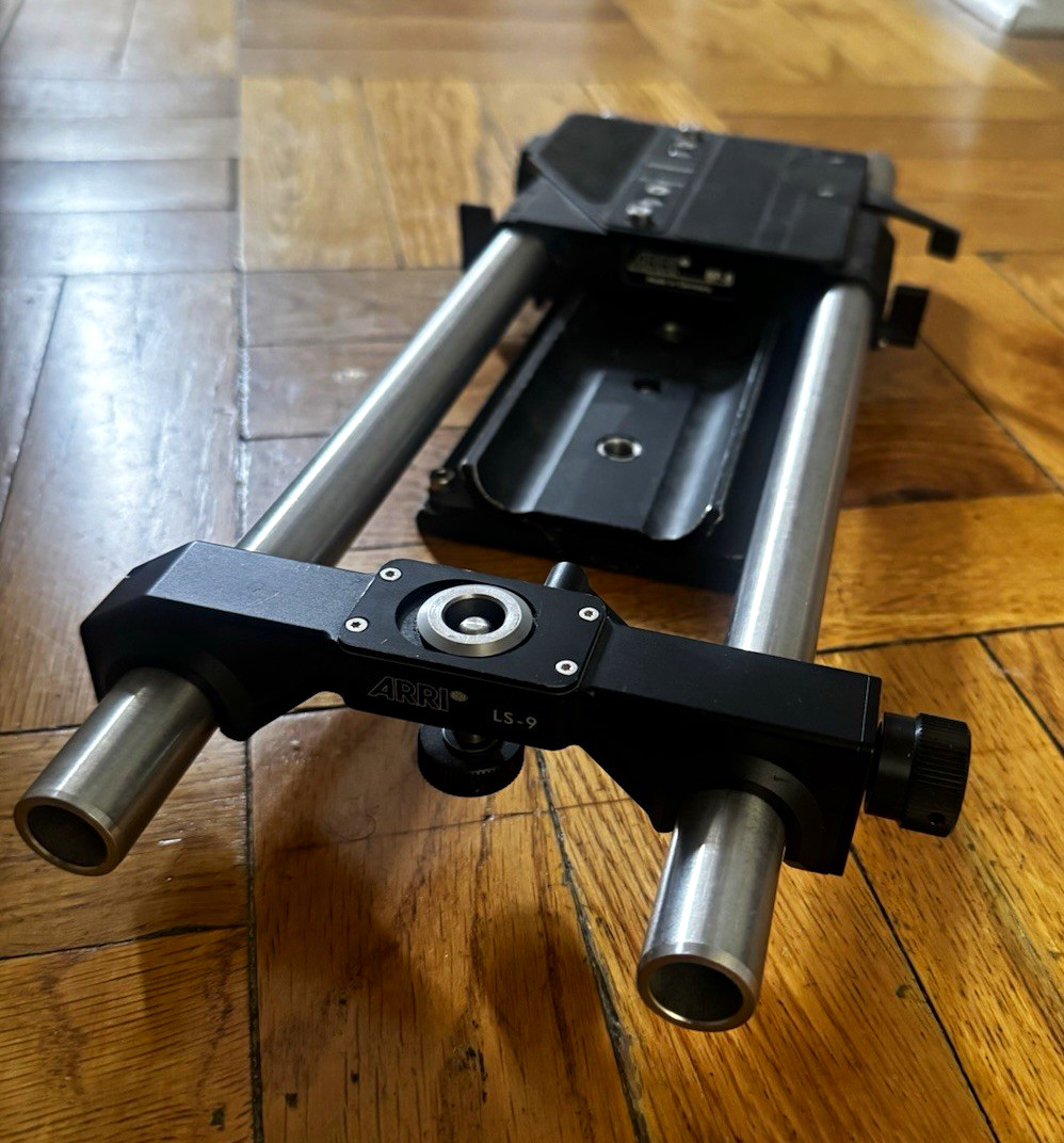 ARRI BP-8 19mm bridgeplate, ARRI LS-9 lens support, 19mm rod pair, w 12” dovetai