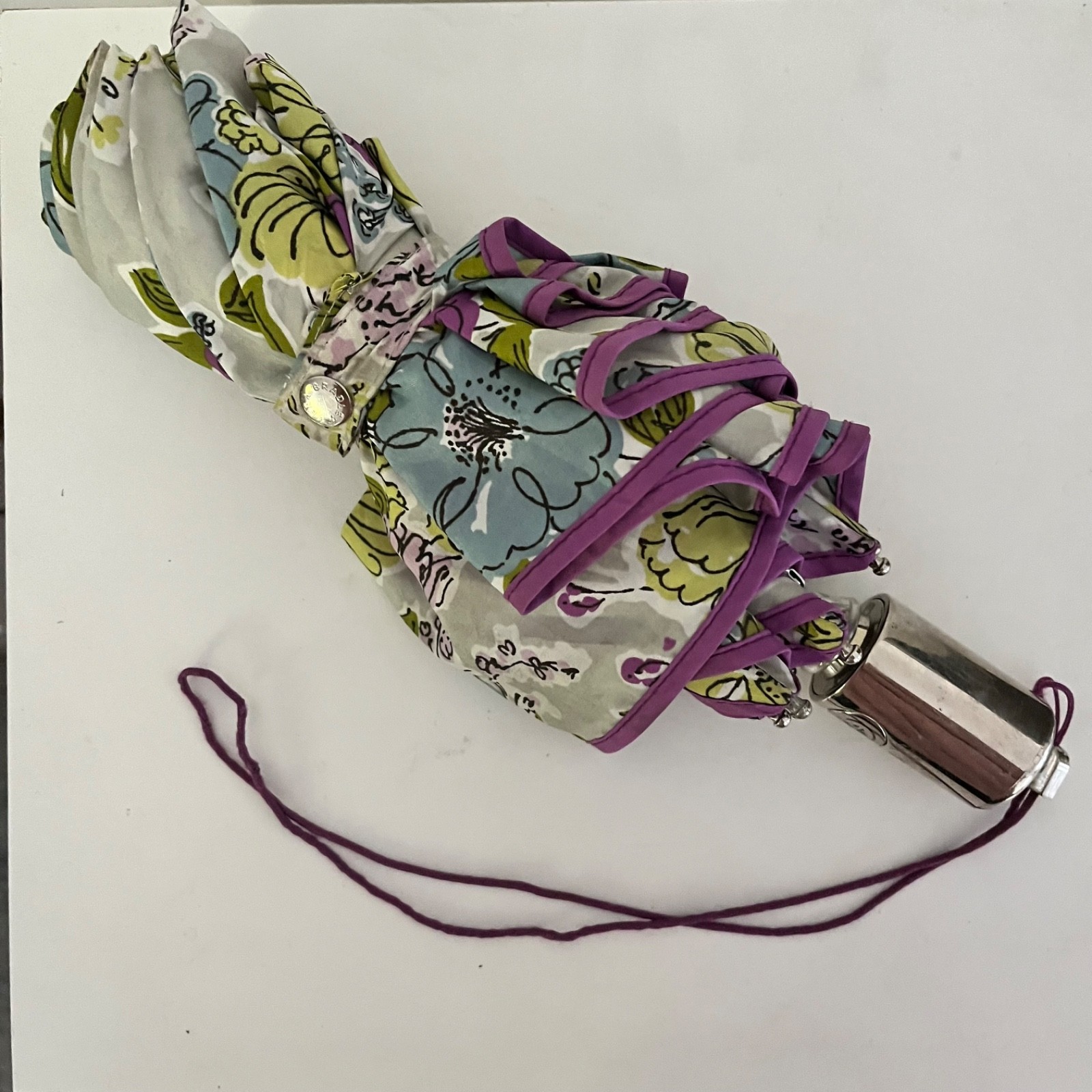 Vera Bradley Umbrella Compact Purple Floral Rain Accessory Flowers Cottagecore