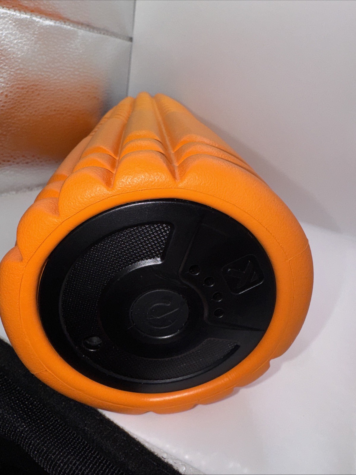 EXCELLENT TriggerPoint GRID Vibe Plus Vibrating Foam Roller 4 Speed - No Charger